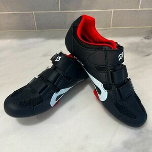 Peloton cycle shoes size 41 (Men’s 8 or Women’s 10)